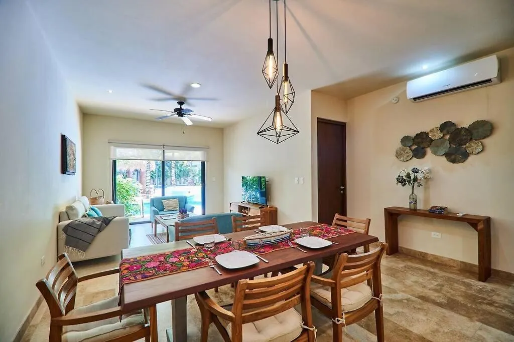 Apartment Zen Oasis Swim Up Condo Pool W Tiki Hut Bar + Gym Tulum