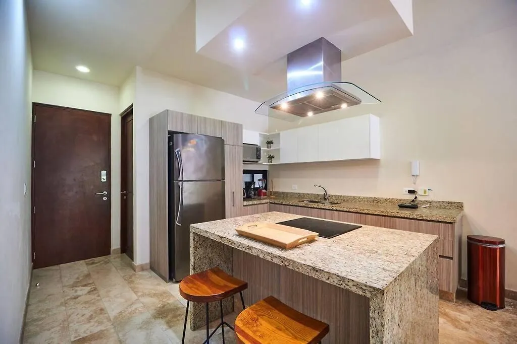 Zen Oasis Swim Up Condo Pool W Tiki Hut Bar + Gym Tulum